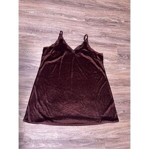 Avenue body velvet velour gown nightie slip chemise 22/24